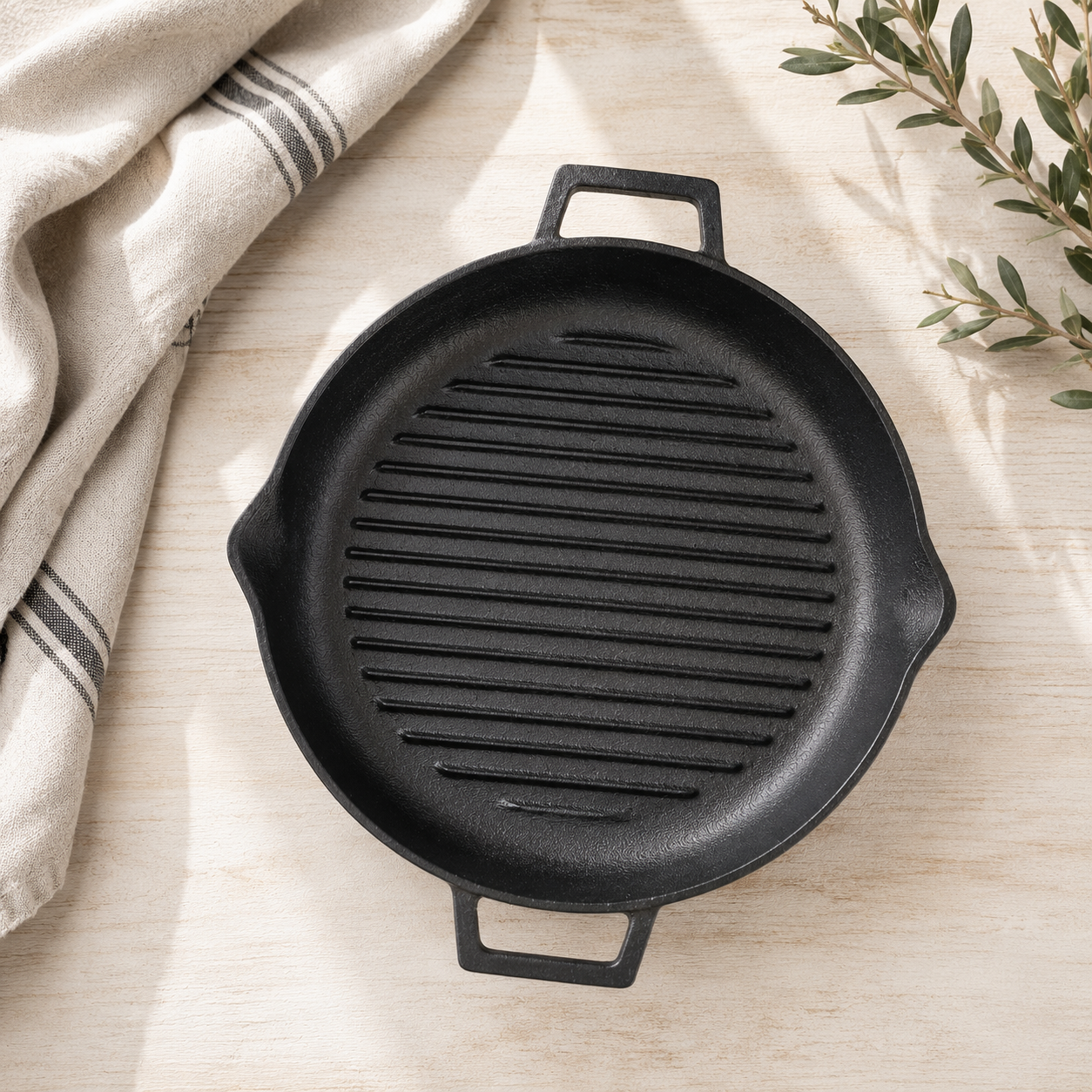 VULCAN Heritage Grill Plate flat lay